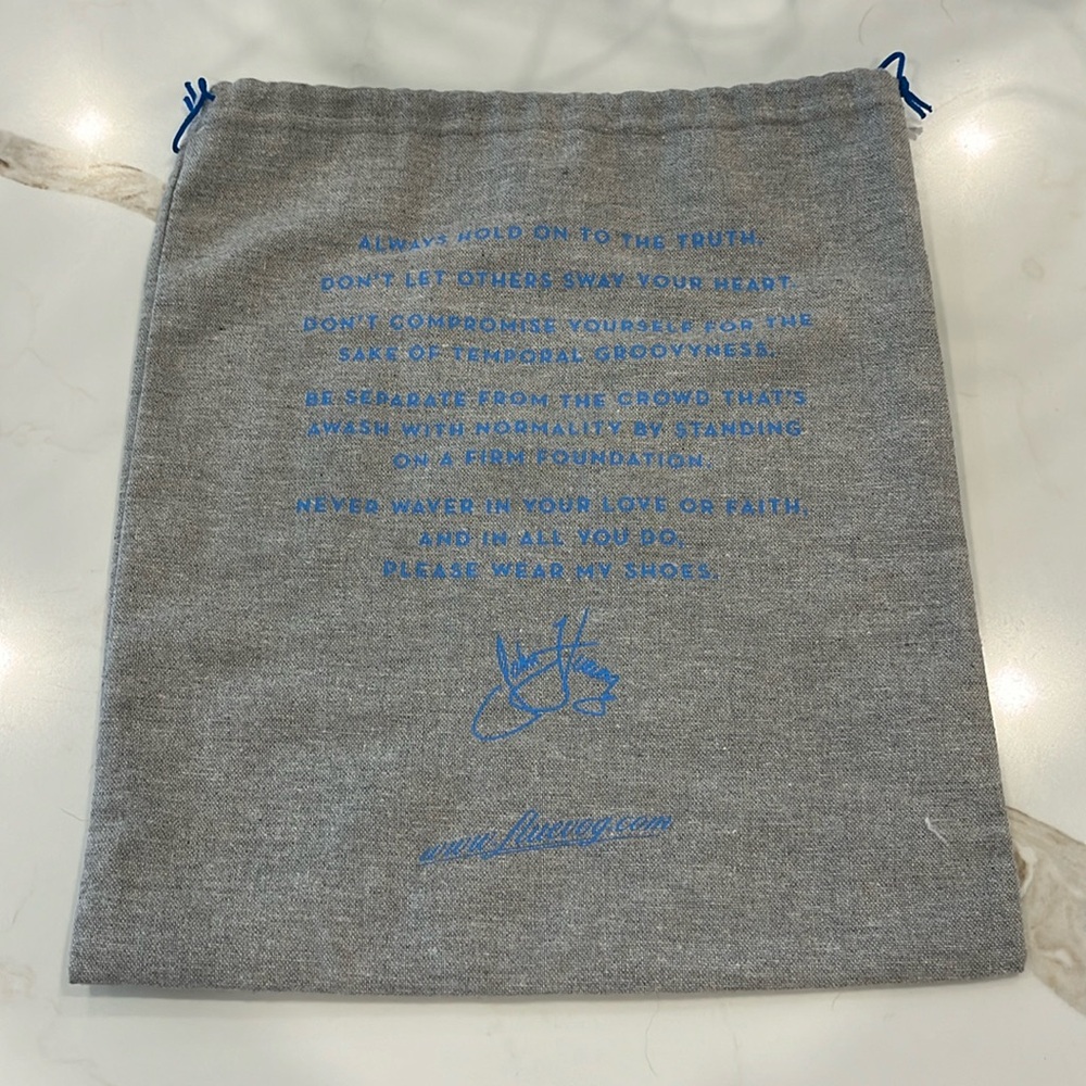 EUC John Fluevog grey with blue print and drawstring shoe storage dust bag